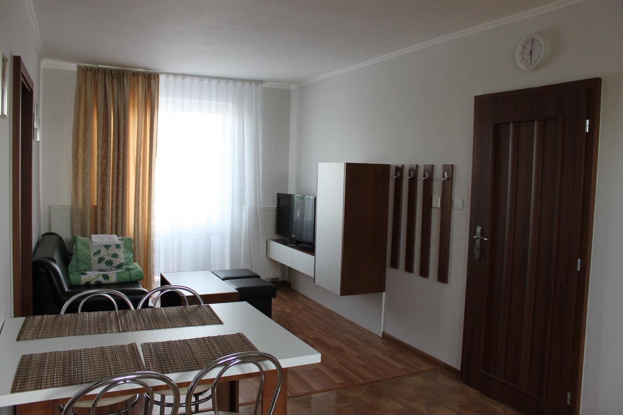 Privat Arcadia Apartment Podhájska Екстериор снимка