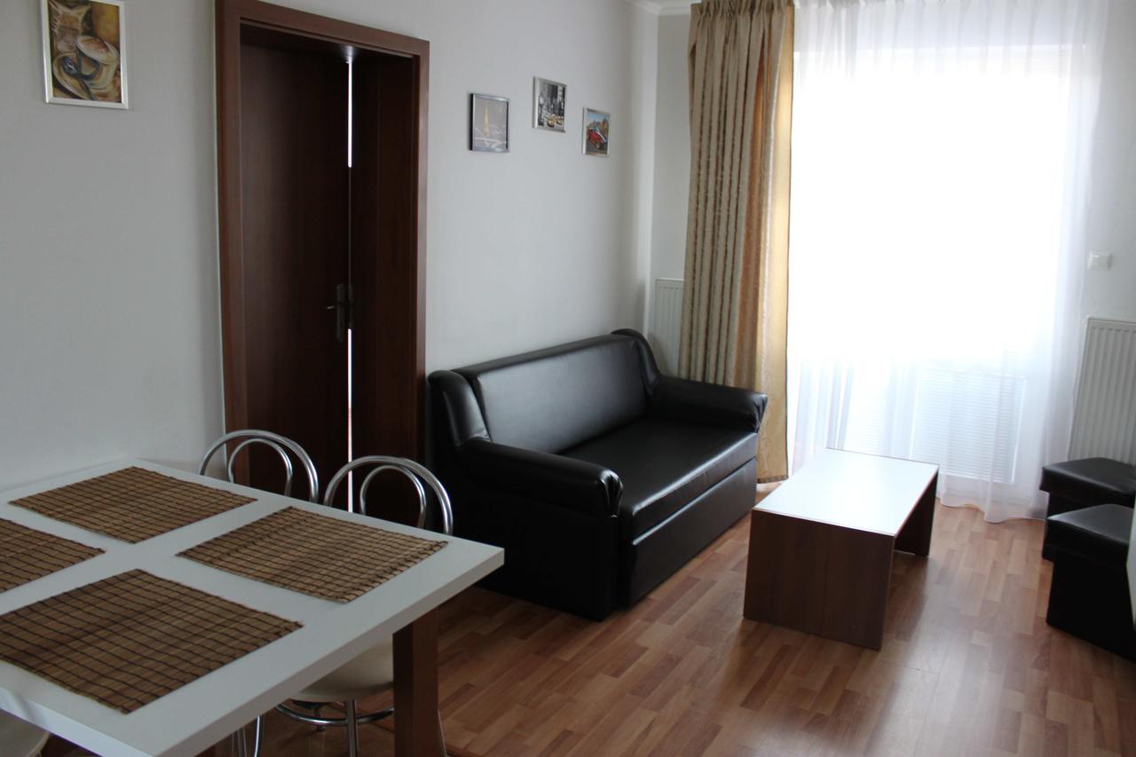 Privat Arcadia Apartment Podhájska Екстериор снимка