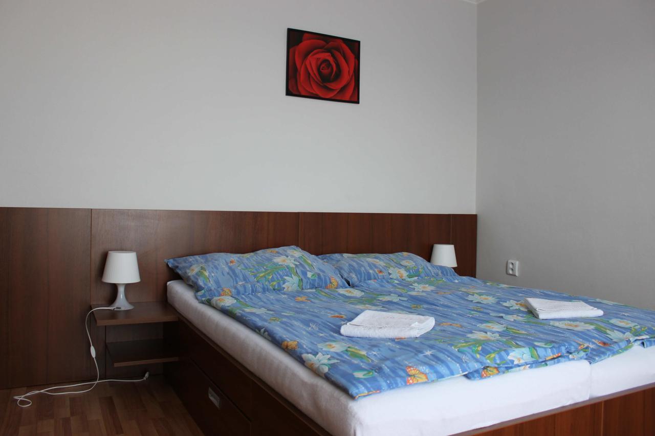 Privat Arcadia Apartment Podhájska Екстериор снимка