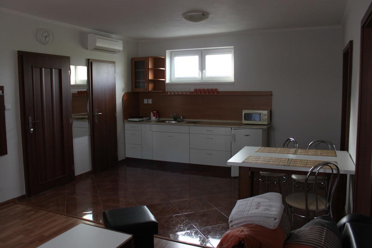 Privat Arcadia Apartment Podhájska Екстериор снимка