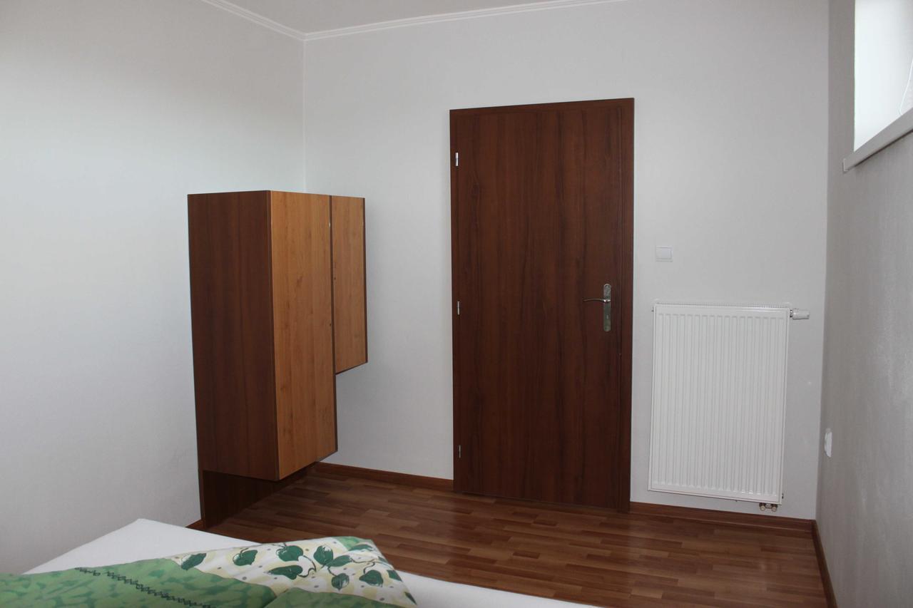 Privat Arcadia Apartment Podhájska Екстериор снимка